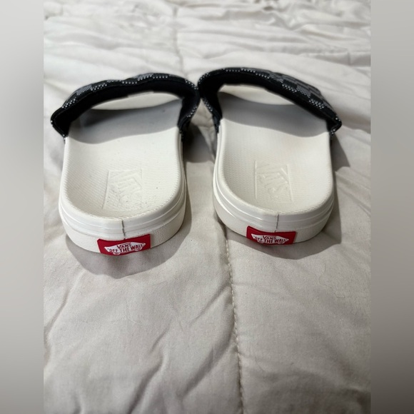 Vans women’s range checkered slides size 6 black white sandals - Picture 4 of 6